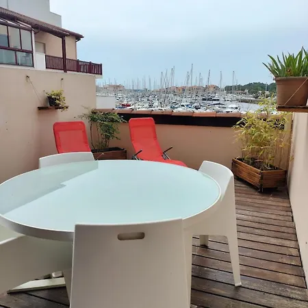 T2 Vue Sur Le Port Capbreton